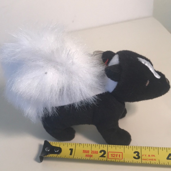 TY 2.0 “Skunkers” McDonalds 30 yrs Happiness - Picture 3 of 9